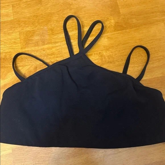 lululemon athletica Classic Black Sports Bra - Picture 2 of 3